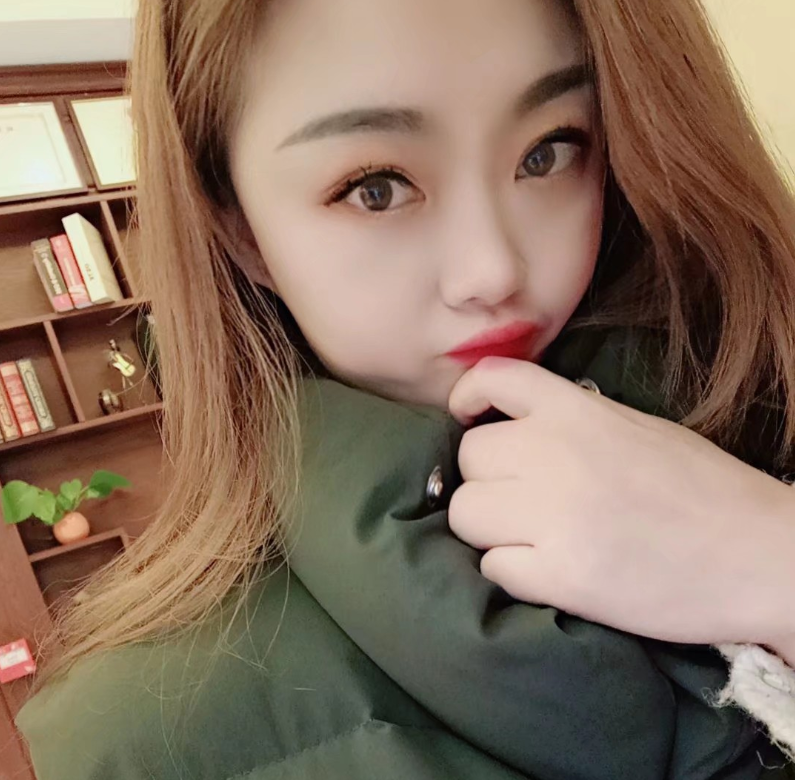 颜值不错的兼职妹子